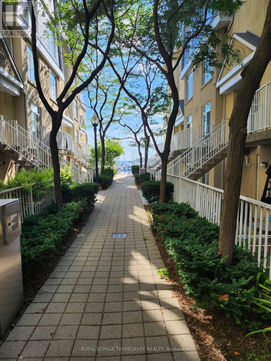 Photo of 30 Stadium Road