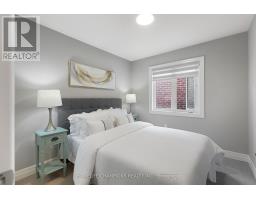 993 Dragonfly Avenue, Pickering, ON L1X0E9 Photo 19