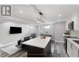 993 Dragonfly Avenue, Pickering, ON L1X0E9 Photo 24