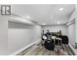 993 Dragonfly Avenue, Pickering, ON L1X0E9 Photo 31