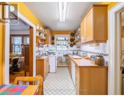2275 Queen Street E, Toronto, ON M4E1G5 Photo 25