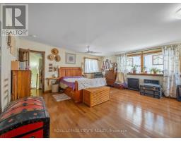 2275 Queen Street E, Toronto, ON M4E1G5 Photo 32