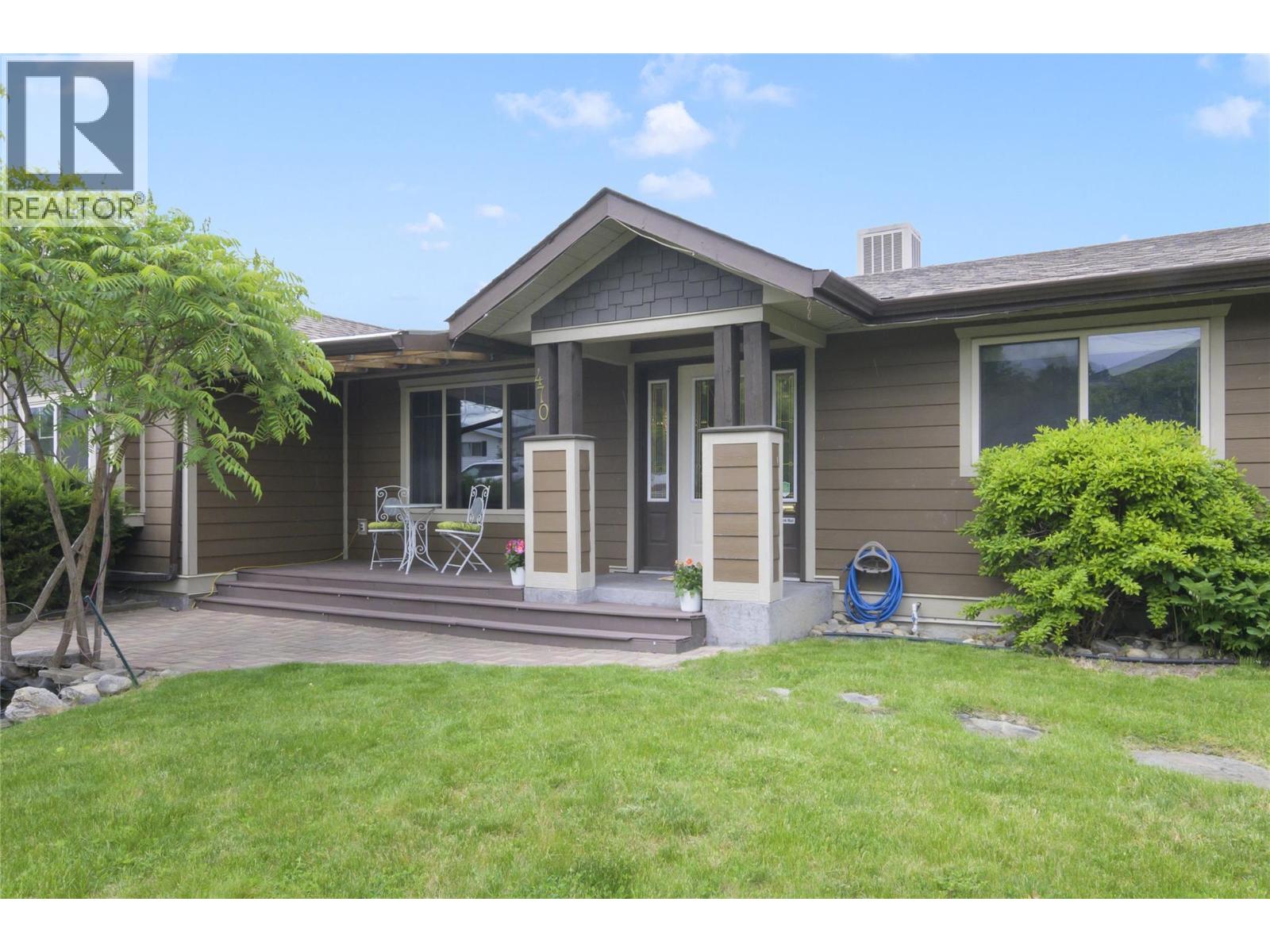 470 Vista Road - 1