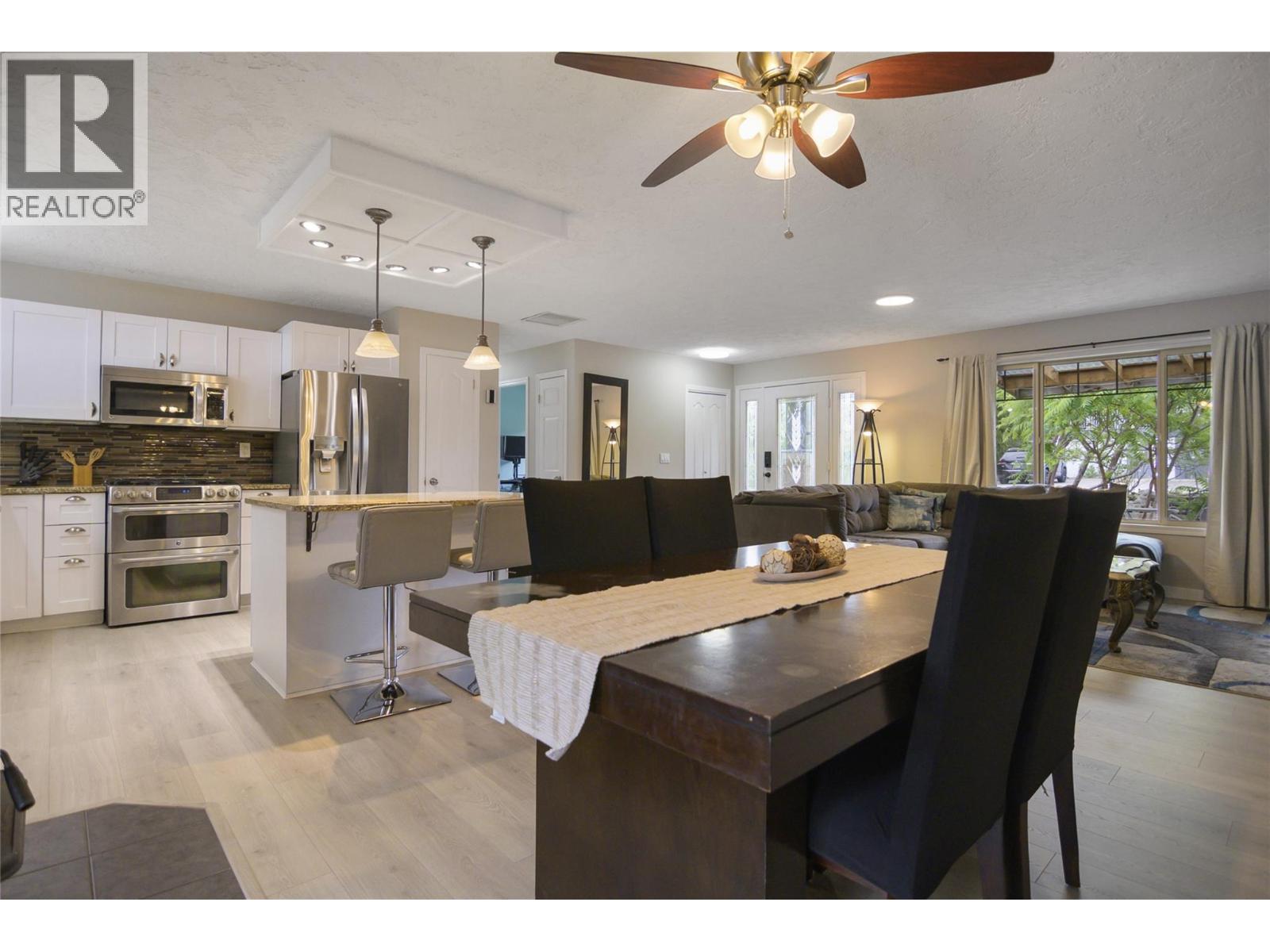 470 Vista Road - 10