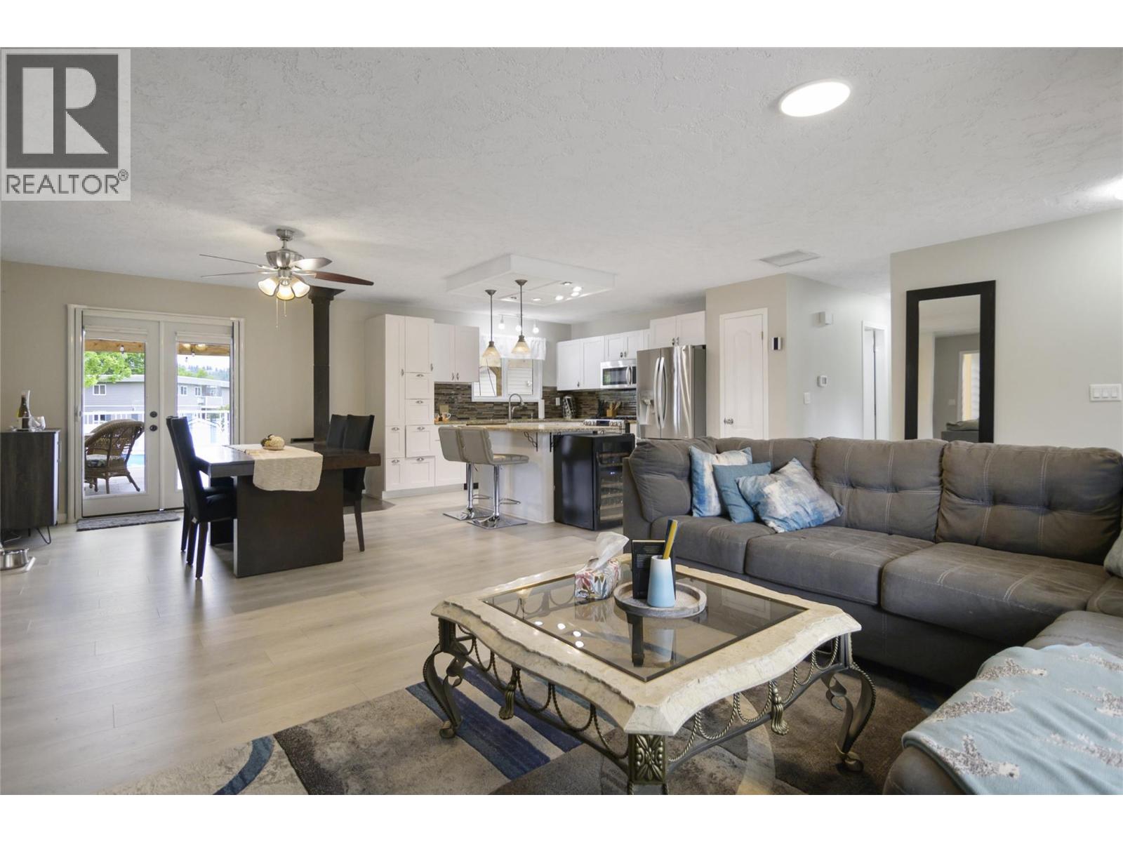 470 Vista Road - 11