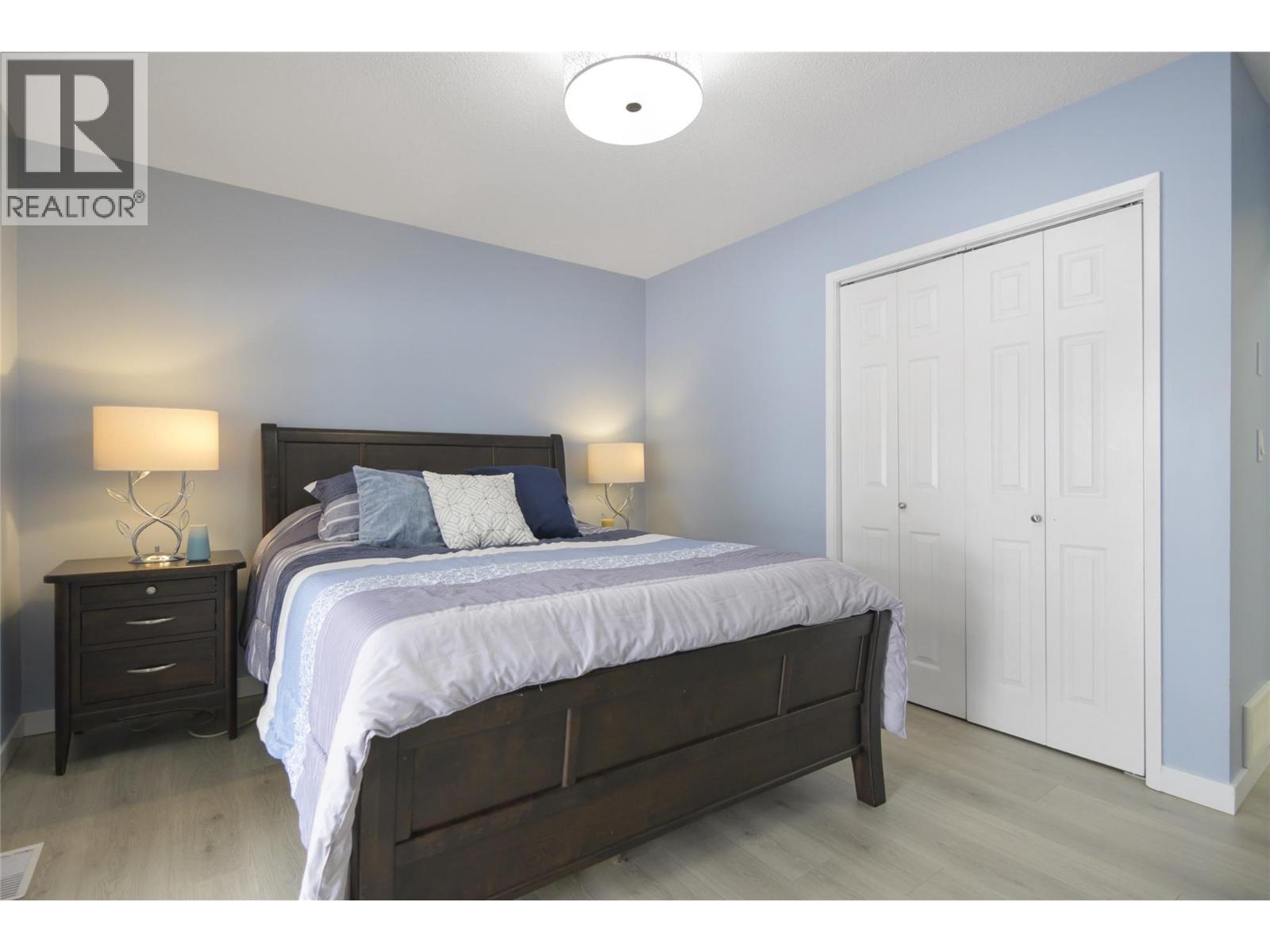 470 Vista Road - 14