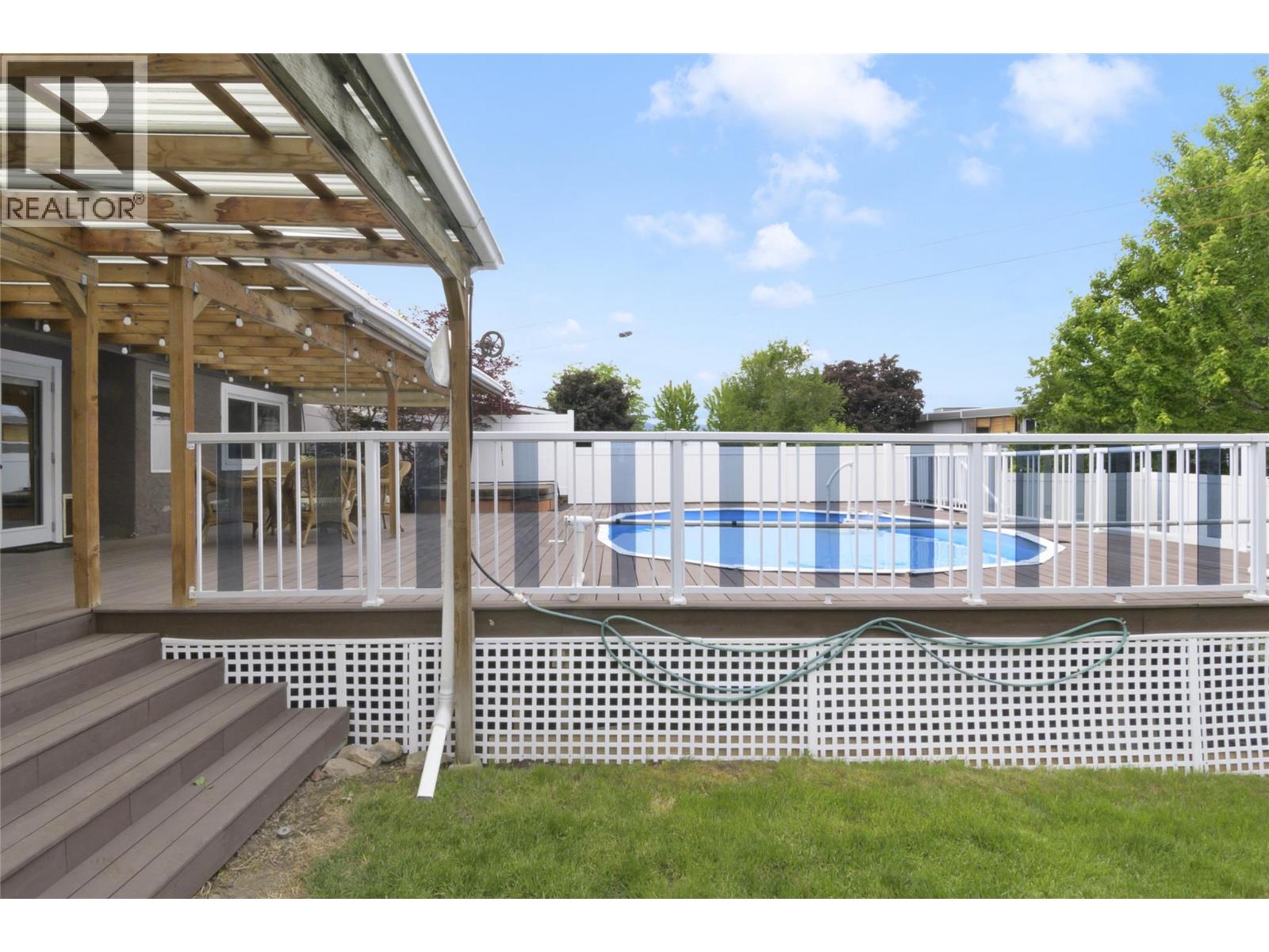 470 Vista Road, Kelowna