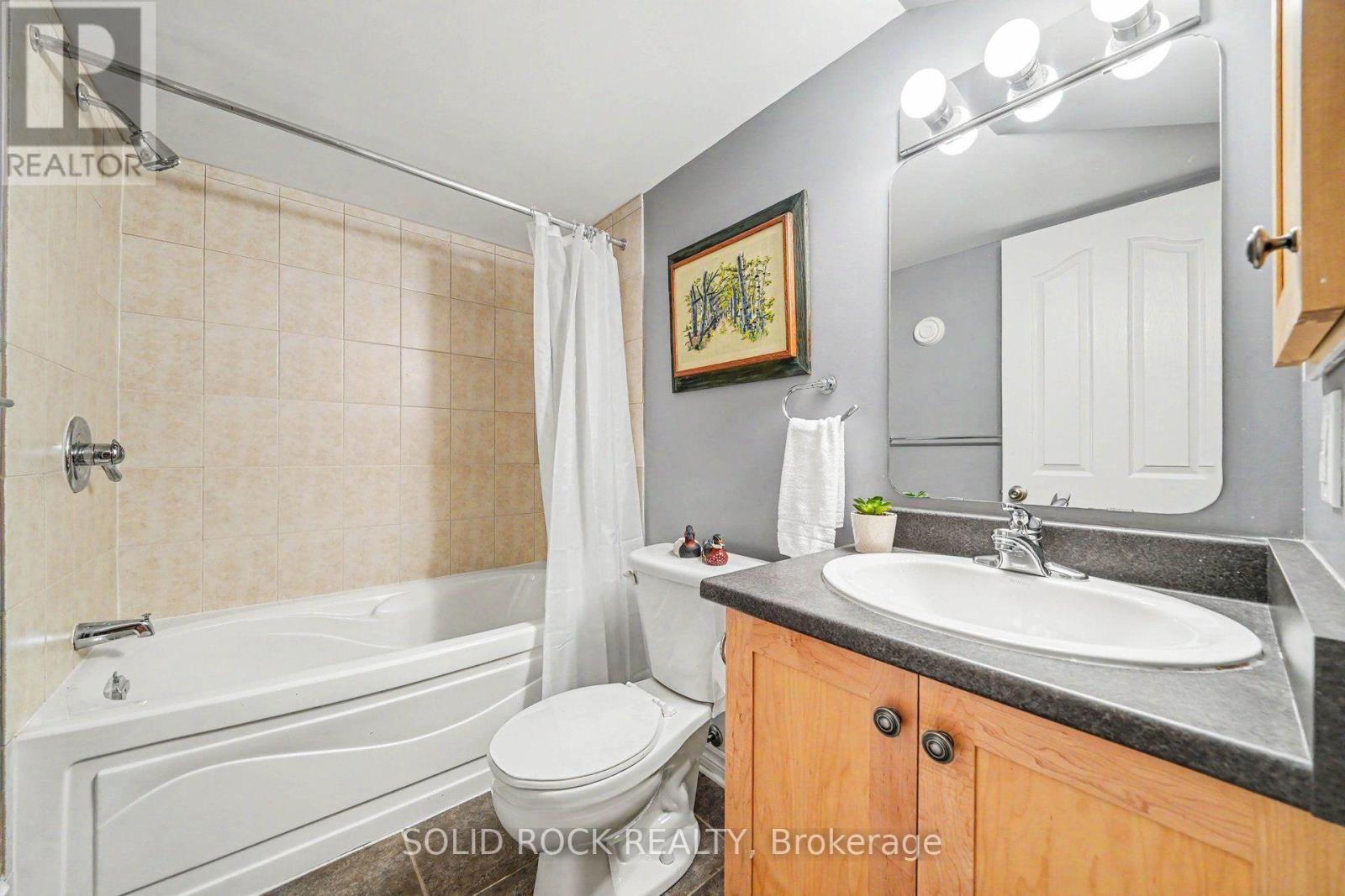 3 Bed, 4 Bath House for Sale in Ottawa – 310 GREY SEAL CIRCLE, Ottawa – MLS# X13635120 - Image 26