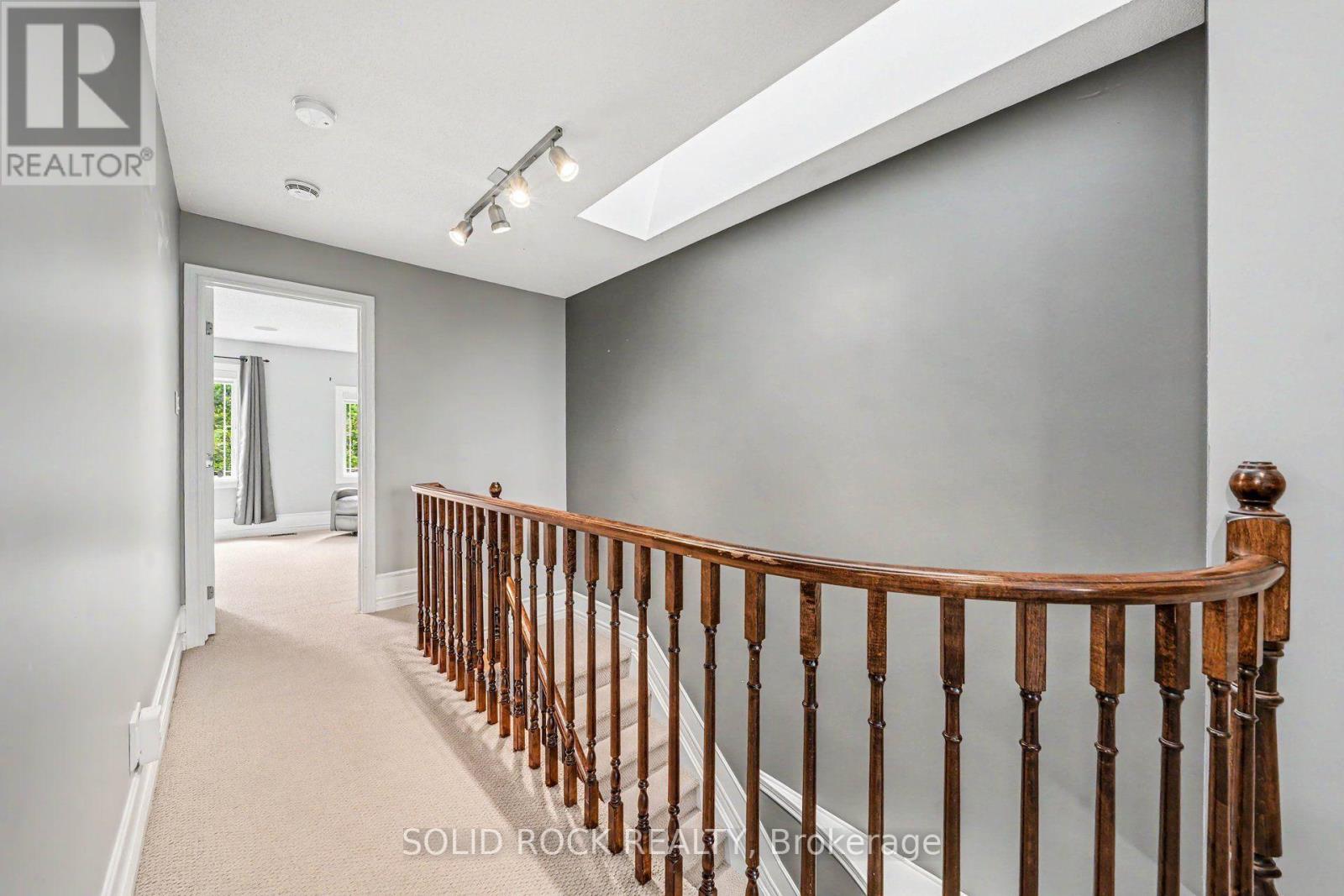 3 Bed, 4 Bath House for Sale in Ottawa – 310 GREY SEAL CIRCLE, Ottawa – MLS# X13635120 - Image 13