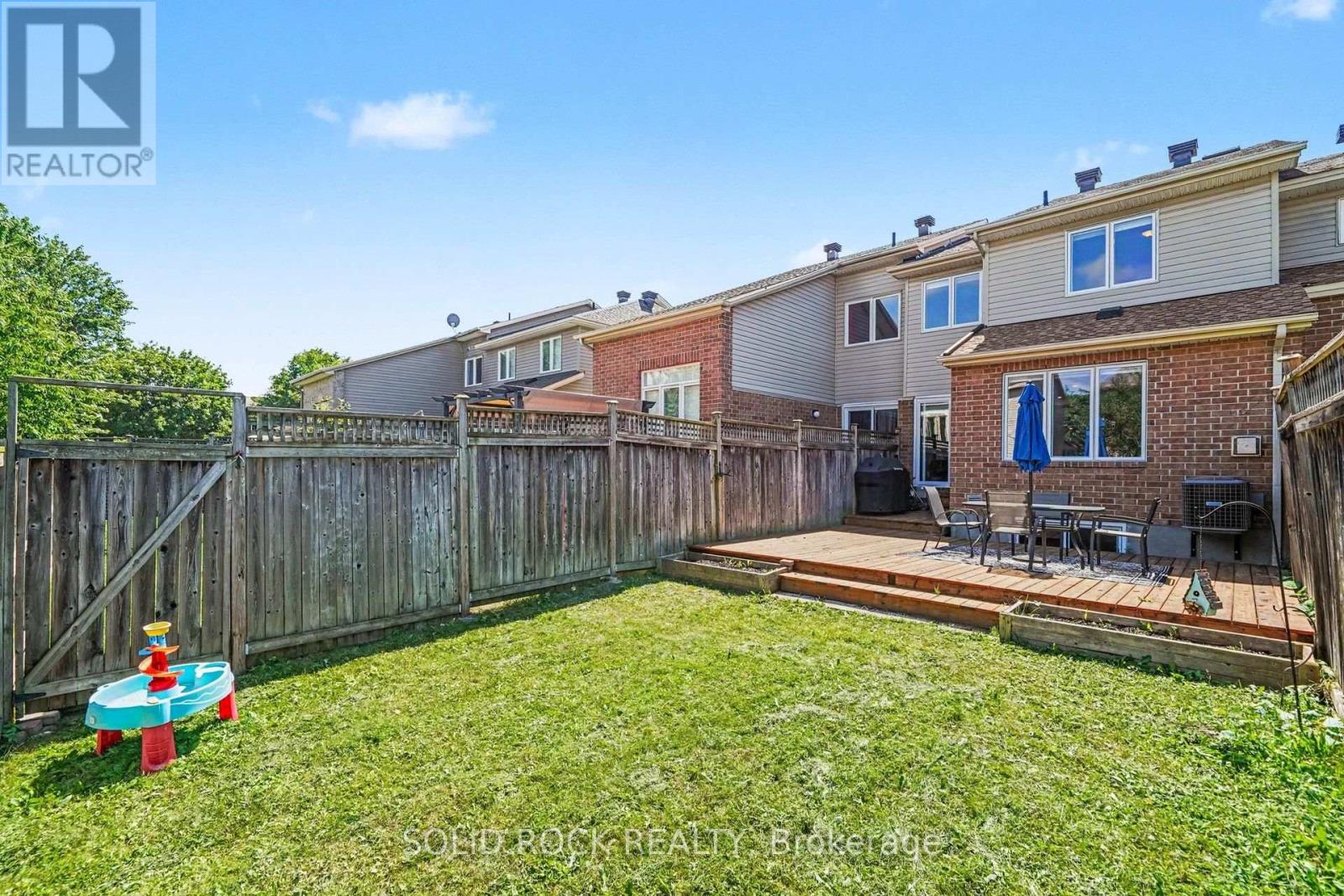 3 Bed, 4 Bath House for Sale in Ottawa – 310 GREY SEAL CIRCLE, Ottawa – MLS# X13635120 - Image 29