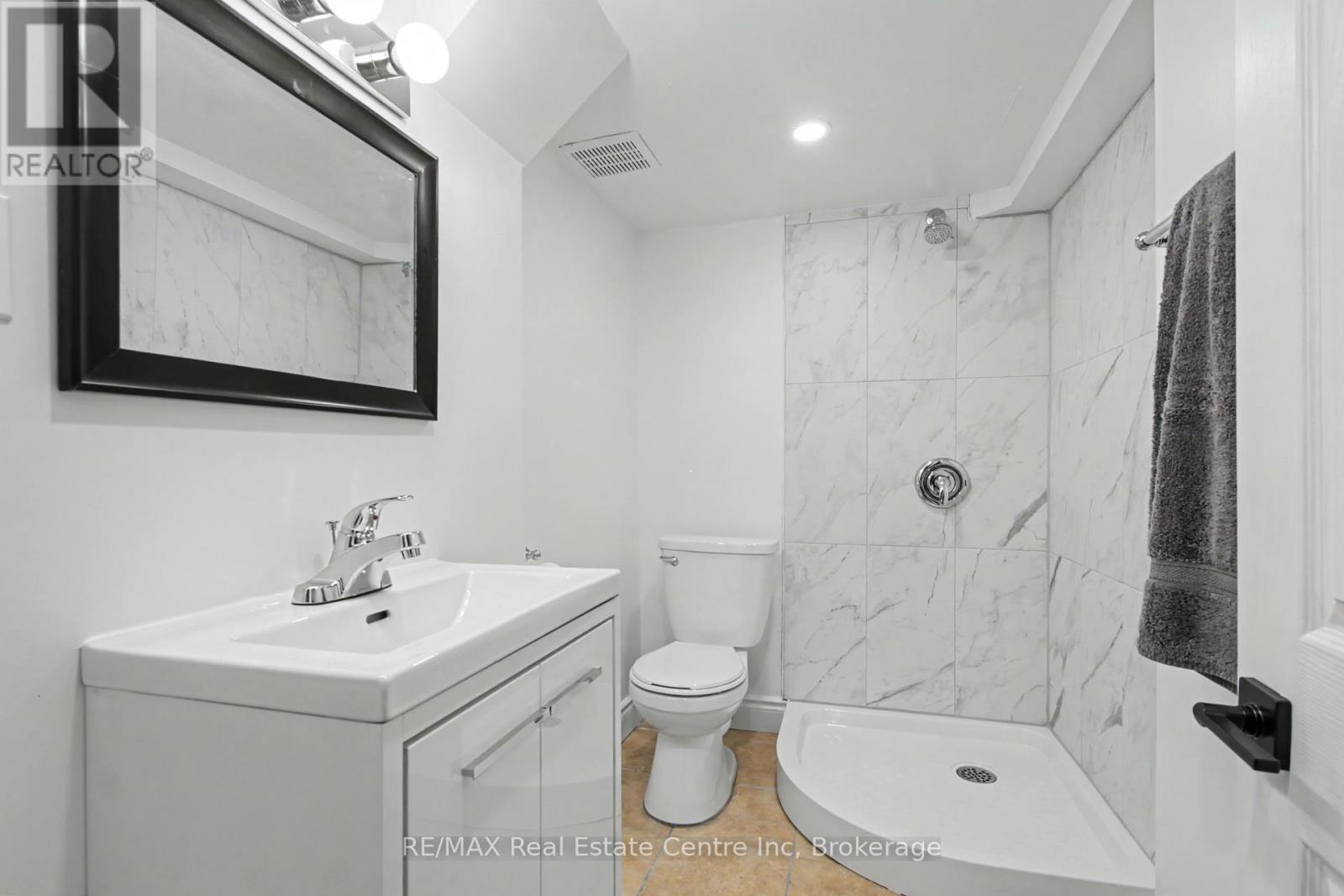 57 VANCOUVER DRIVE - 20