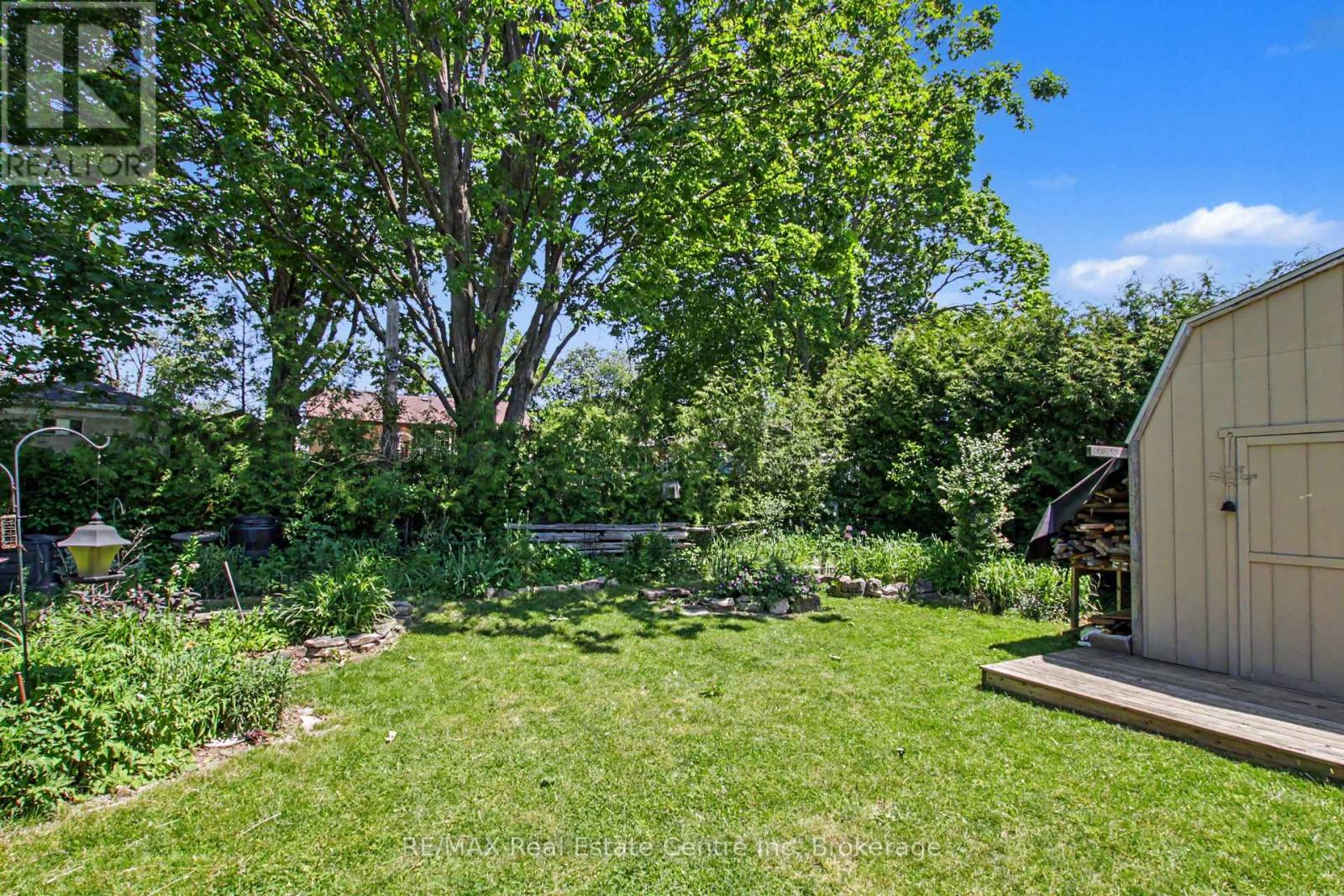 57 VANCOUVER DRIVE - 29