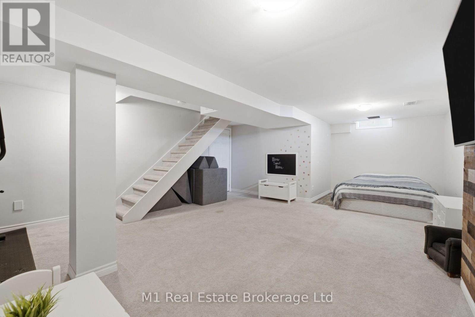 753 WOODHILL DRIVE - Image 24