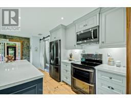 Bedroom - 3650 Muskoka Road 117, Lake Of Bays, ON P0B1A0 Photo 13