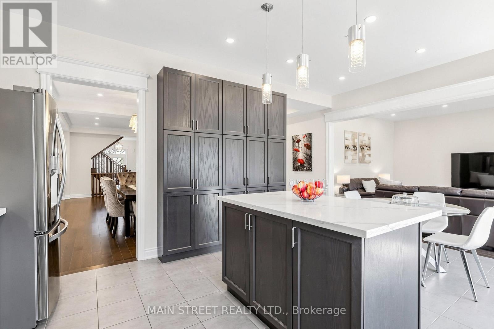 11 ROBERT BALDWIN BOULEVARD - 15