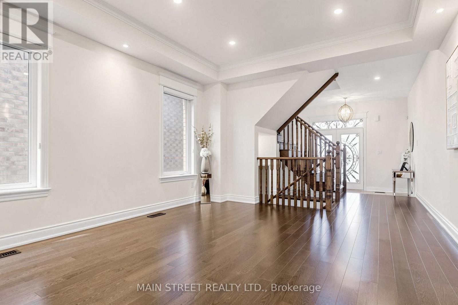 11 ROBERT BALDWIN BOULEVARD - 21