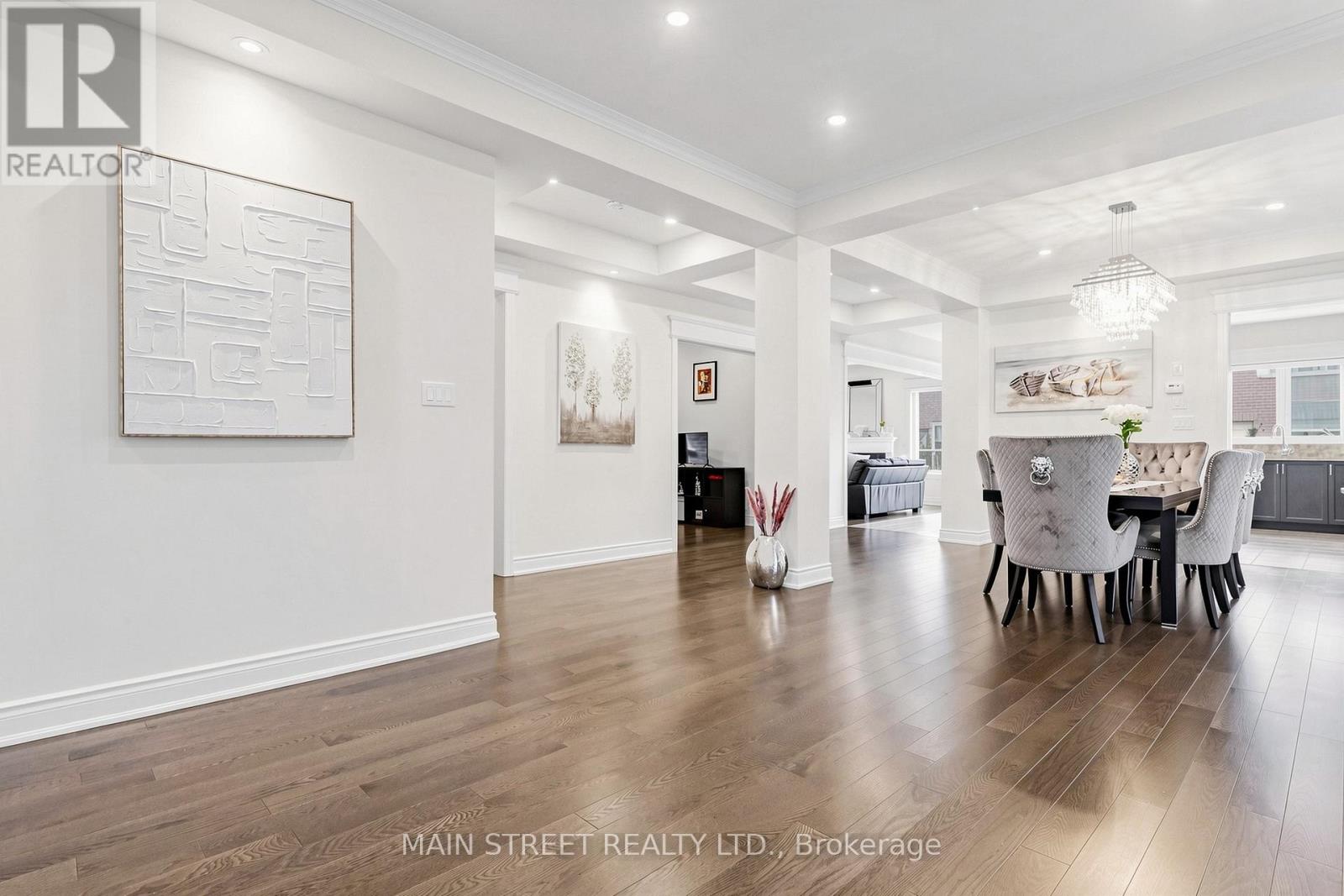11 ROBERT BALDWIN BOULEVARD - 23