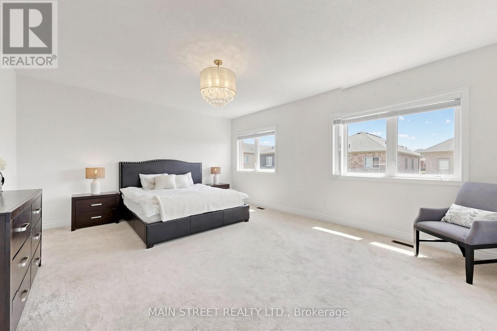 11 ROBERT BALDWIN BOULEVARD - 31