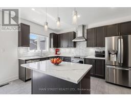 11 Robert Baldwin Boulevard, East Gwillimbury, ON L9N0R3 Photo 12
