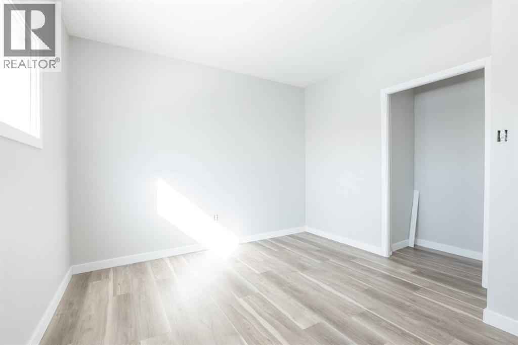 9513 105 Avenue - Photo 8