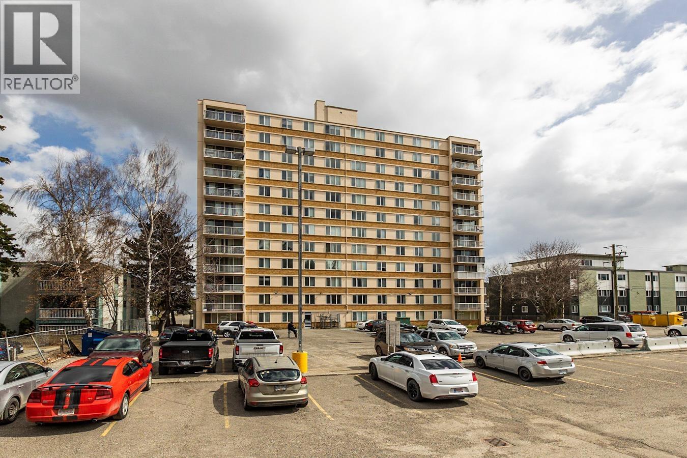 106 1501 QUEENSWAY — $99,000