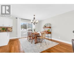 2477 Old Fort Road, Tay, ON L4R4K3 Photo 12