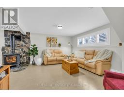 2477 Old Fort Road, Tay, ON L4R4K3 Photo 34