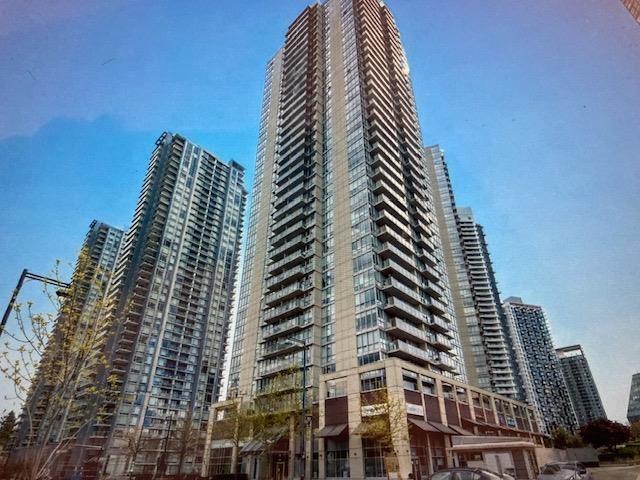 3001 13688 100 AVENUE, Surrey — photo 2