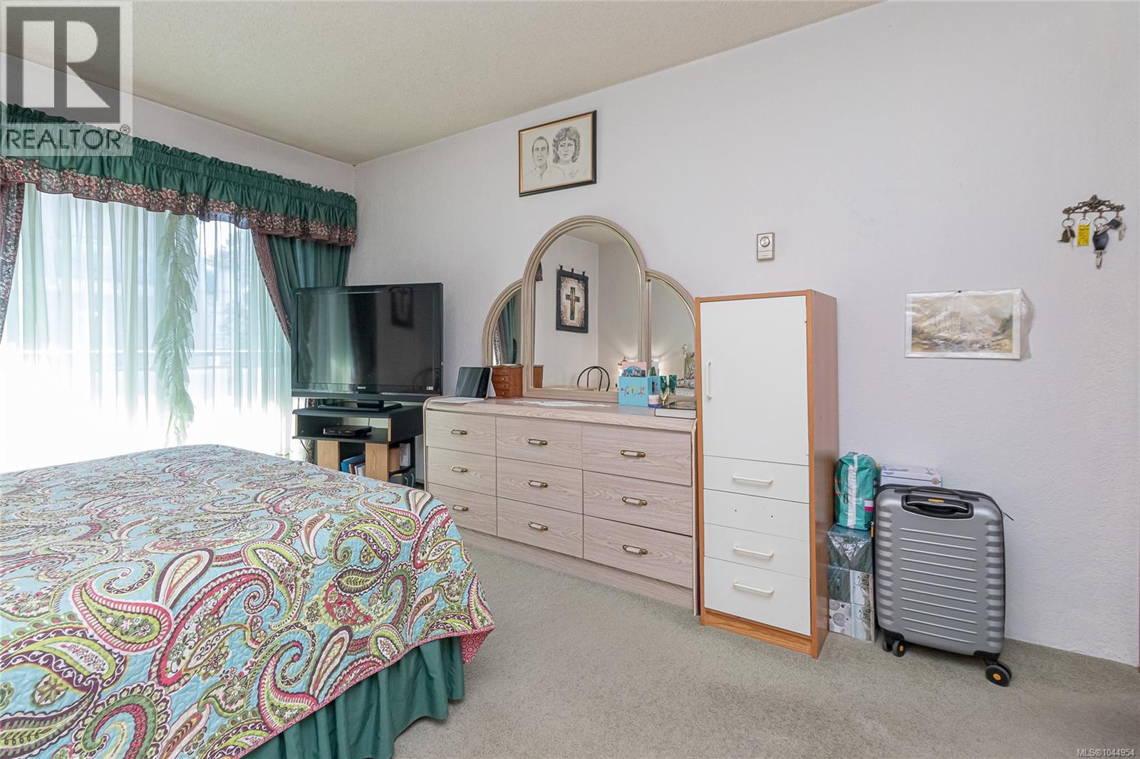 #312 1545 Pandora Ave - 16