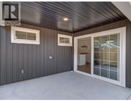 1051 Celia Crescent, Gibsons, BC V0N1V7 Photo 13