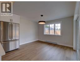 1051 Celia Crescent, Gibsons, BC V0N1V7 Photo 18
