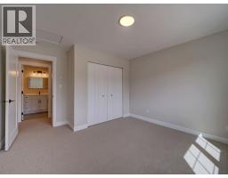 1051 Celia Crescent, Gibsons, BC V0N1V7 Photo 33