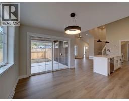 1051 Celia Crescent, Gibsons, BC V0N1V7 Photo 17