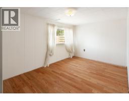 Kitchen - 1188&1190 Hartwick Street, Kelowna, BC V1Y3P3 Photo 22