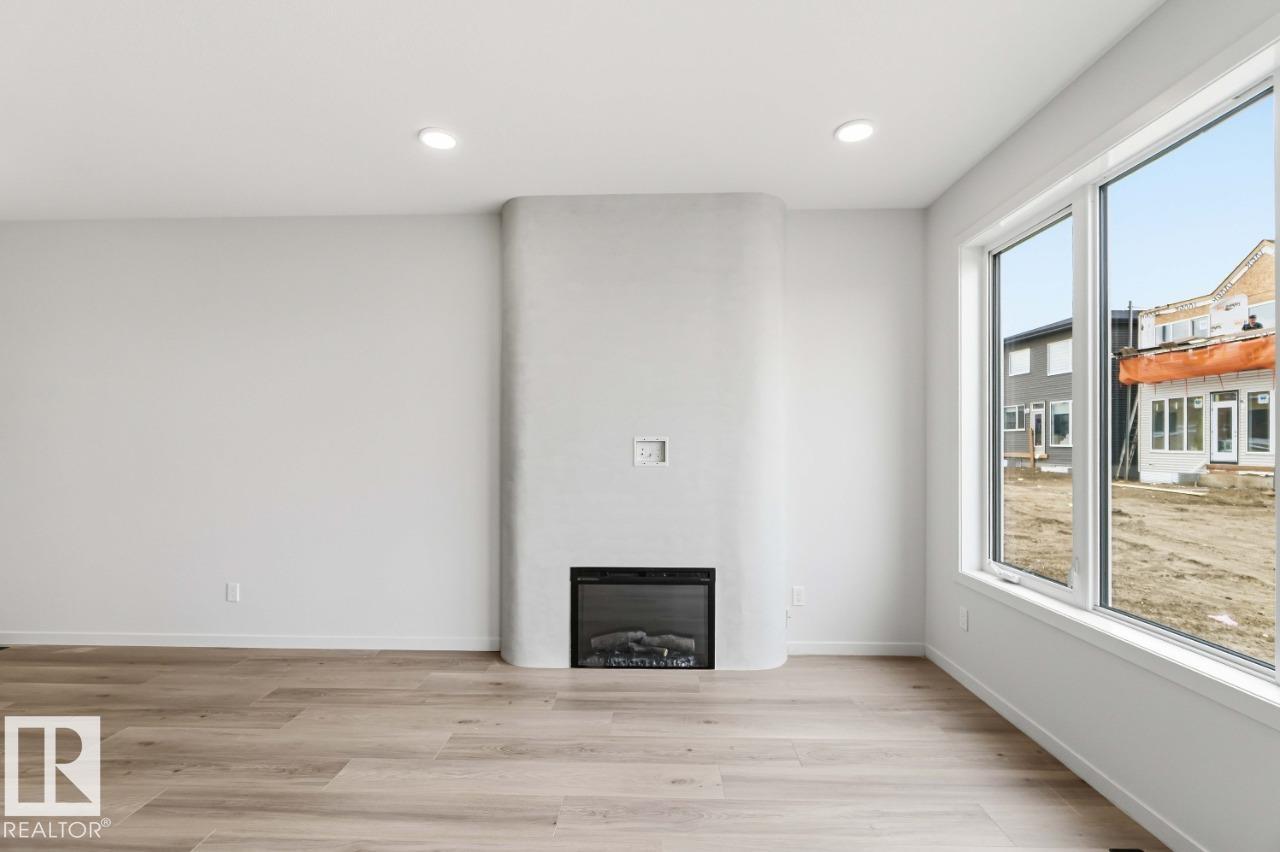 423 31 ST SW - 6