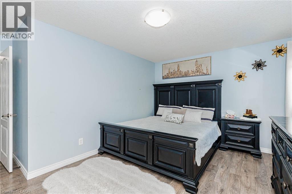 39 WASHBURN Drive - Image 26