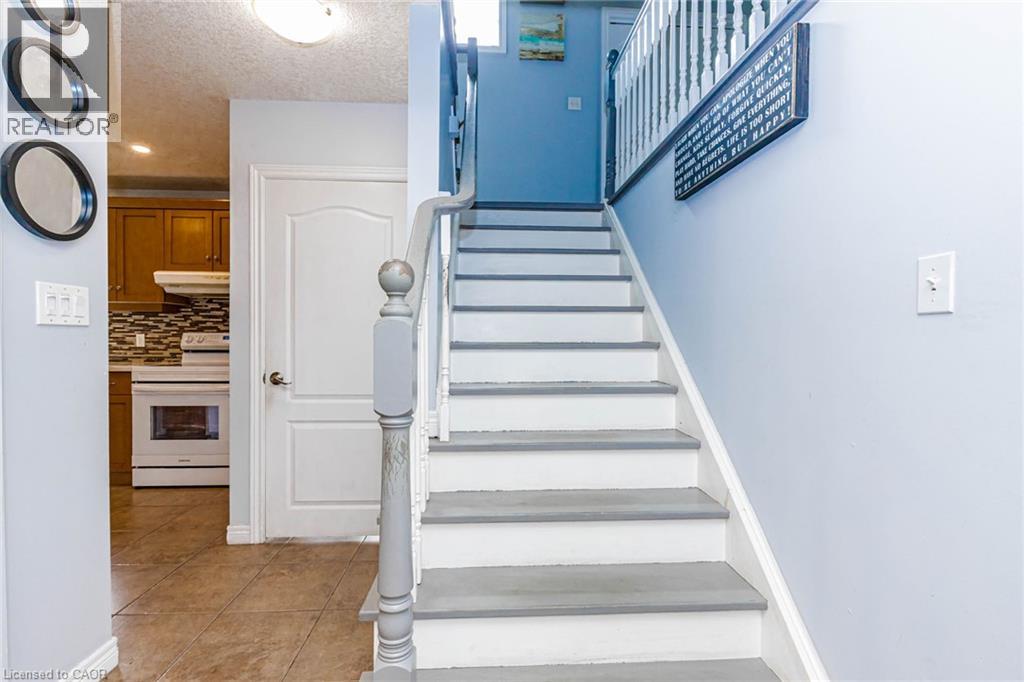 39 WASHBURN Drive - 21