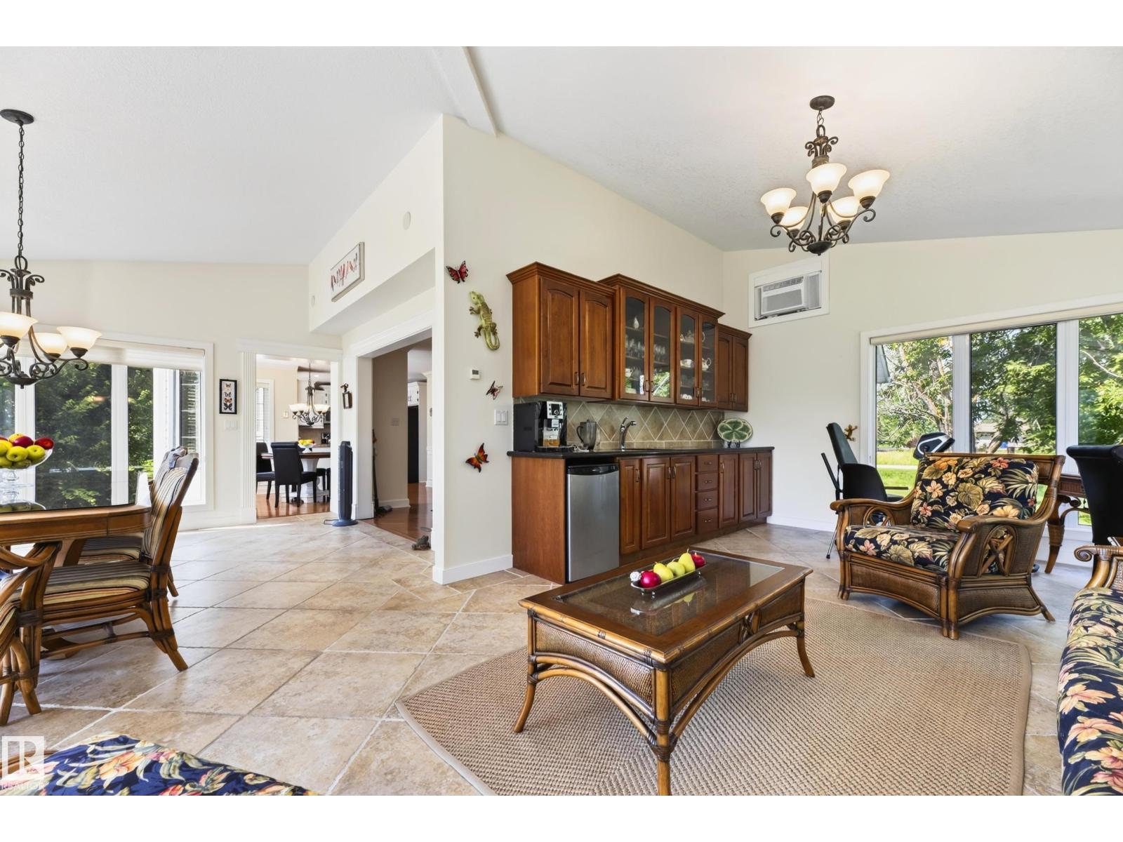 #86 52514 RGE ROAD 223 - 24