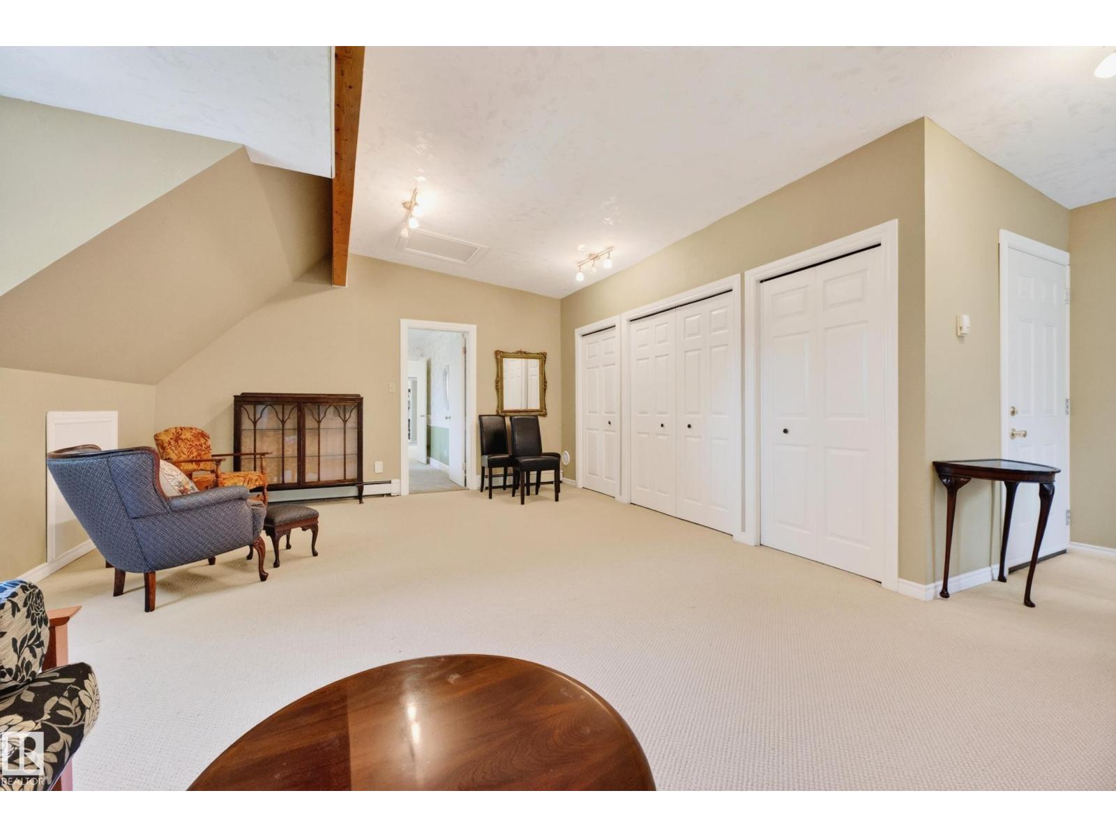 #86 52514 RGE ROAD 223 - 38
