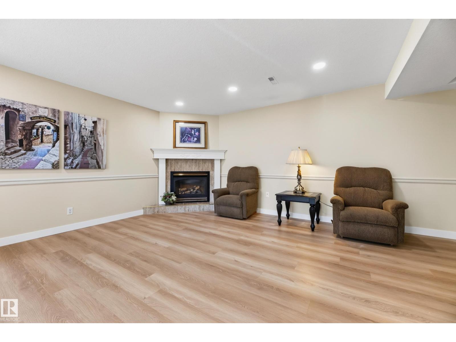 #86 52514 RGE ROAD 223 - 47
