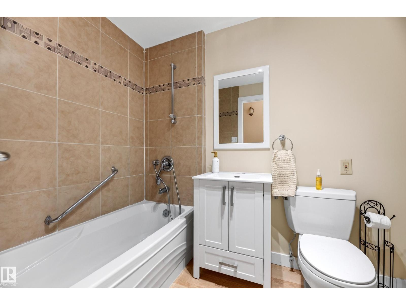 #86 52514 RGE ROAD 223 - 49