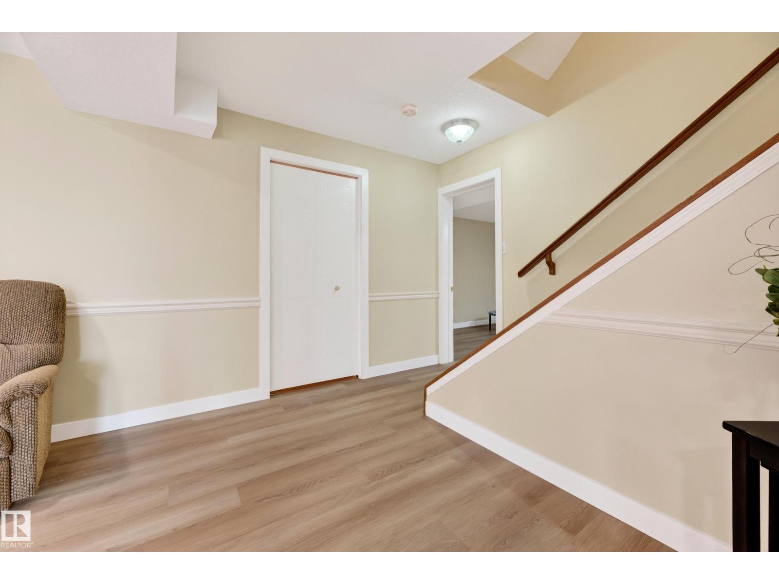 #86 52514 RGE ROAD 223 - 51