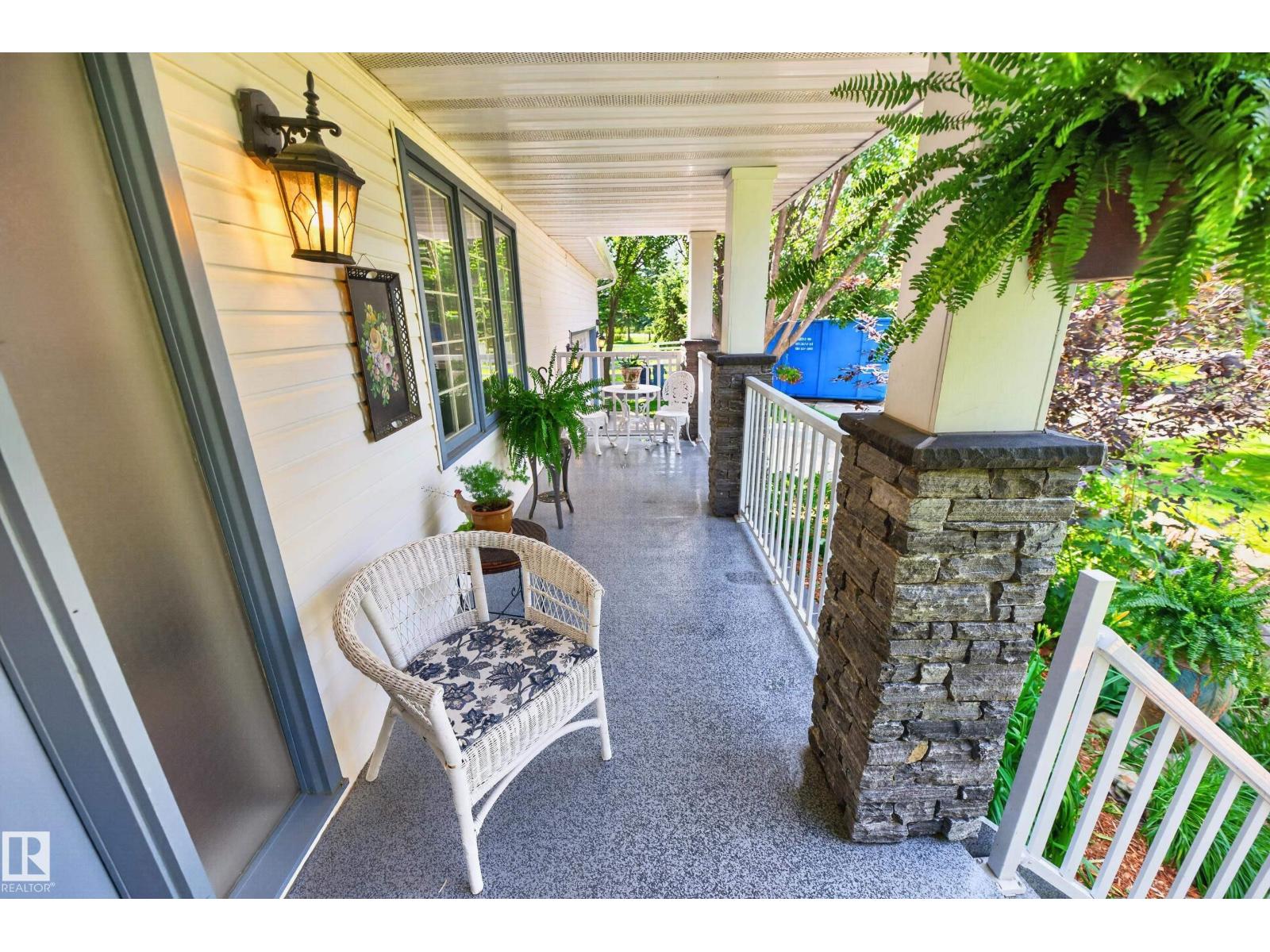 #86 52514 RGE ROAD 223 - 9