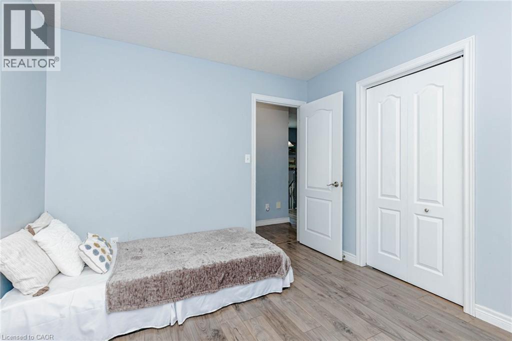 39 WASHBURN Drive - 33