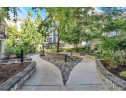 425 13789 107a Avenue, Surrey, BC V3T0B8 Photo 15