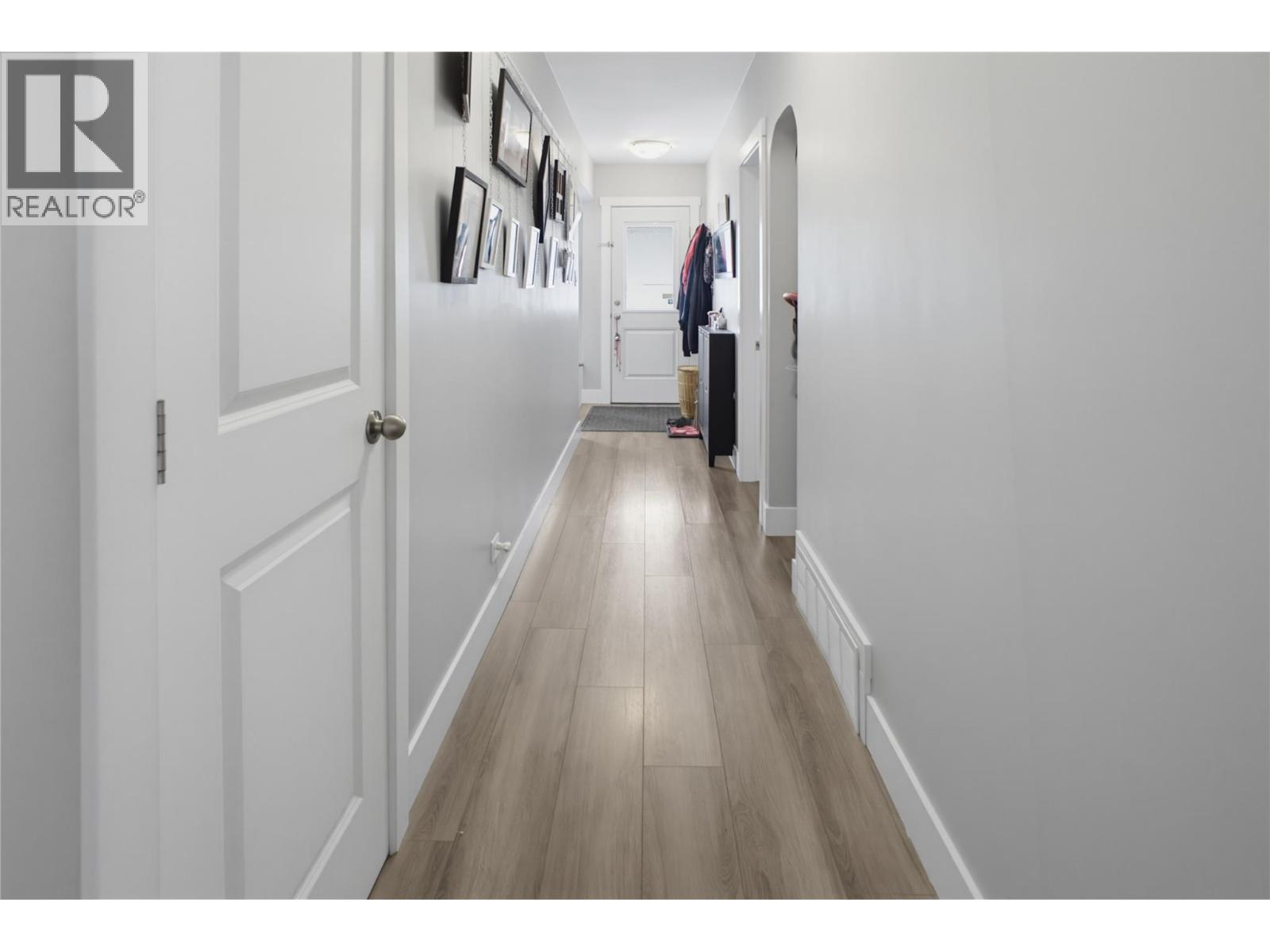 220 PARK Street - Image 14