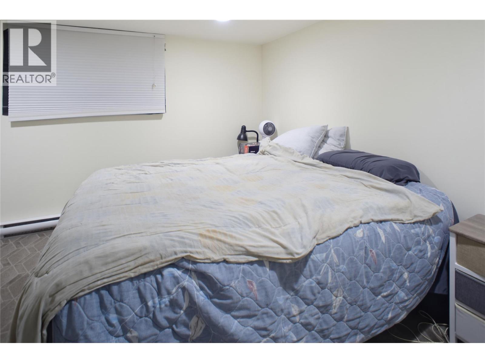 220 PARK Street - 27