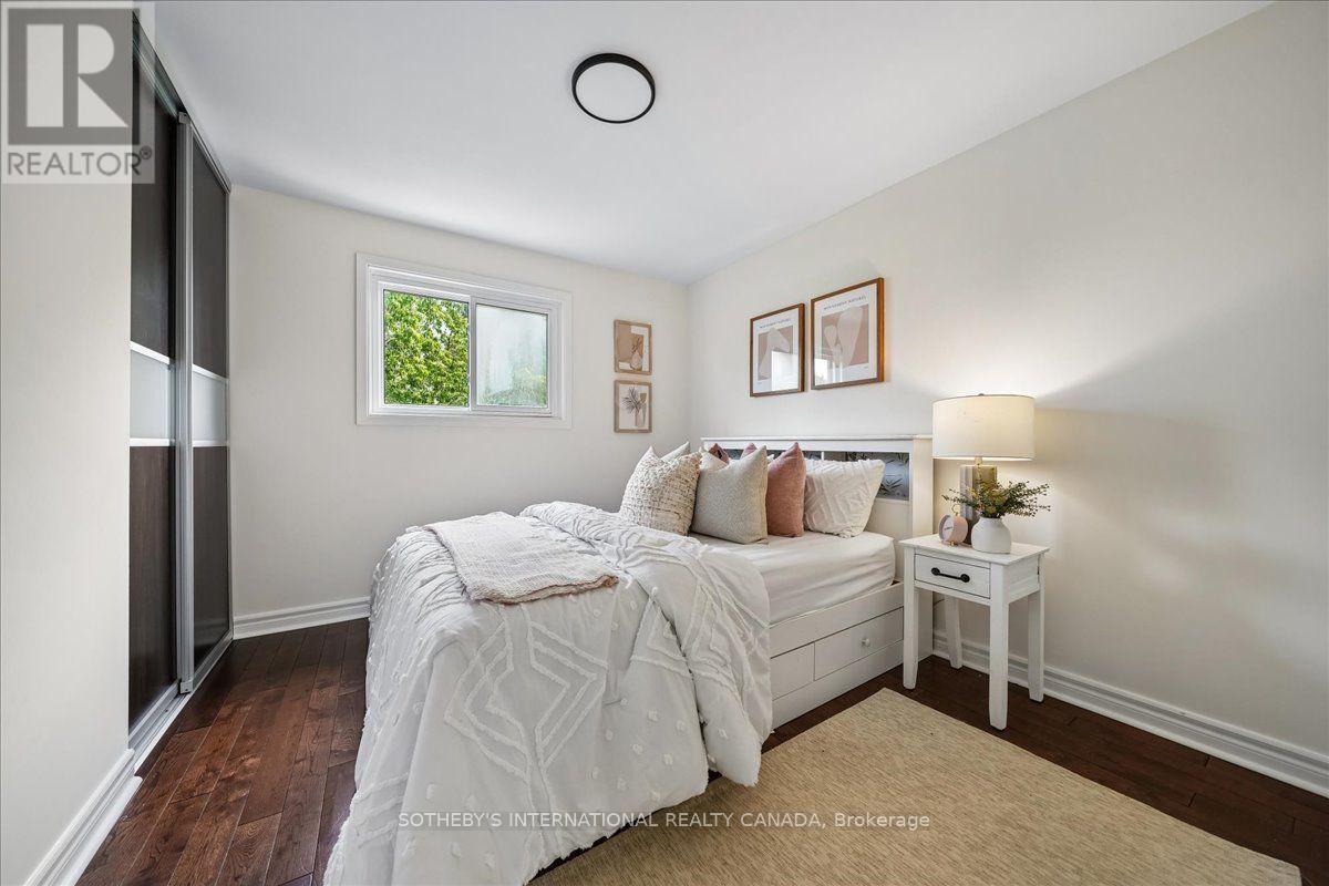 7031 TAMAR MEWS - 33