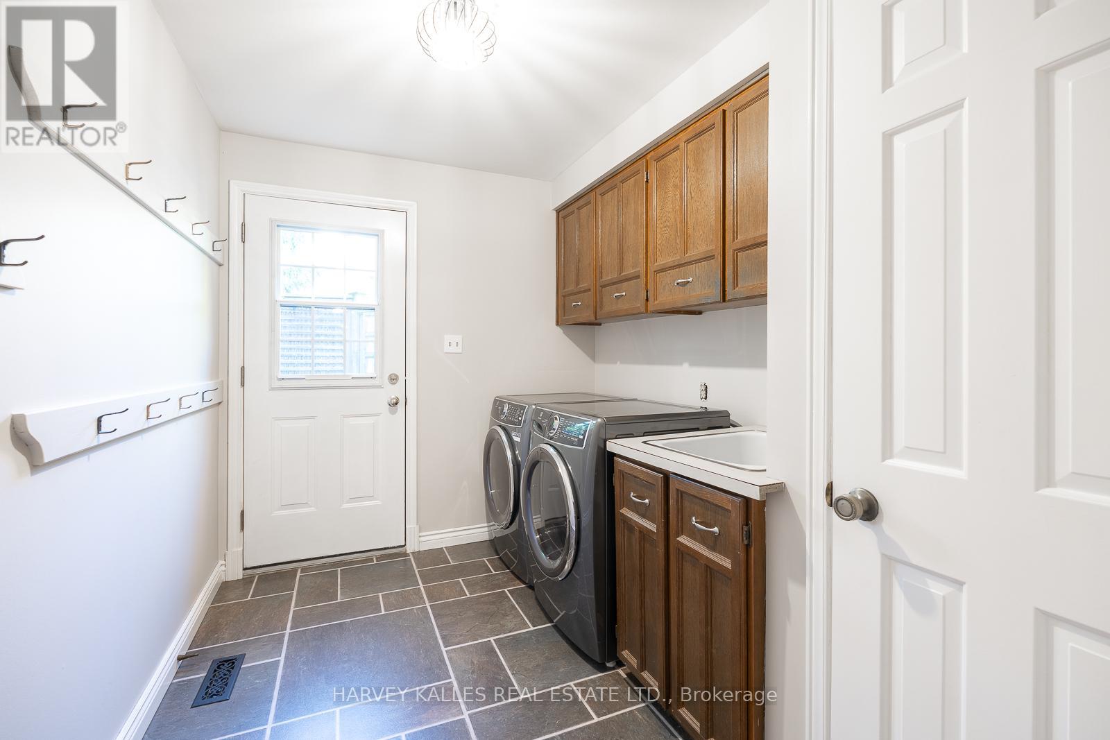 1033 FAIR BIRCH DRIVE - Image 19