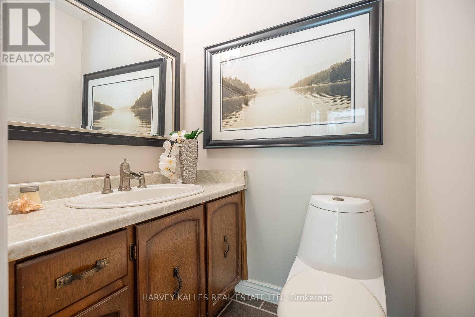 1033 FAIR BIRCH DRIVE - Image 20